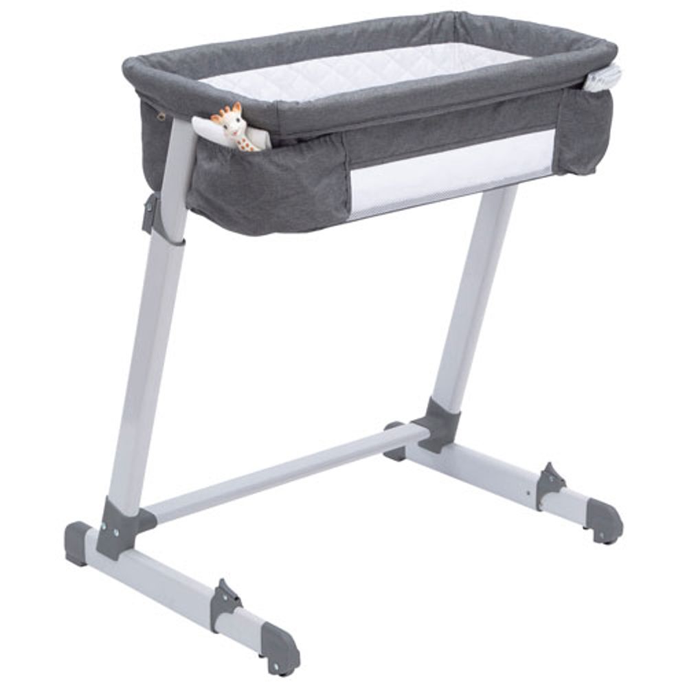 Delta Children By The Bed Deluxe Bassinet - Grey