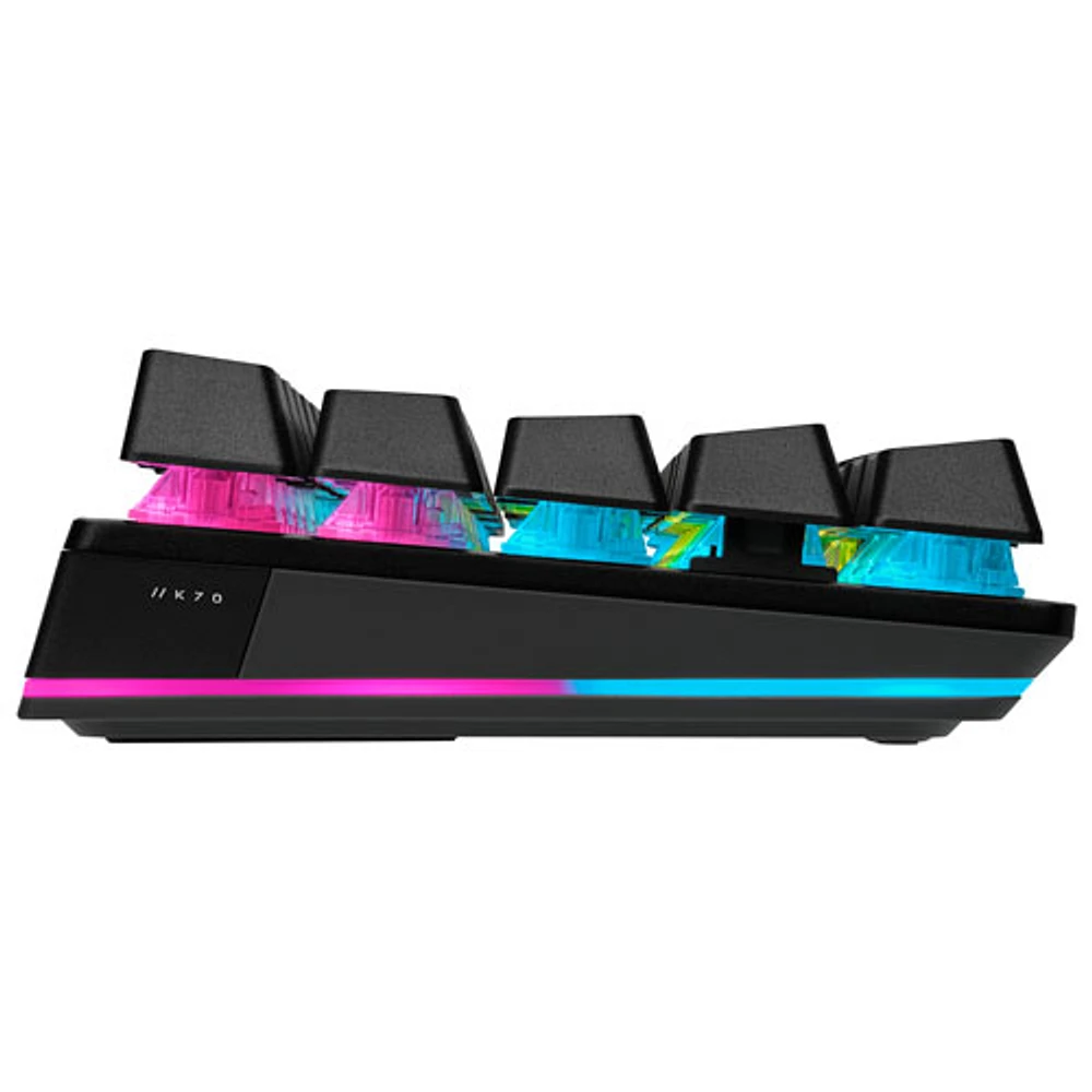 Mini clavier de jeu mécanique sans fil rétroéclairé Bluetooth Cherry MX RGB Red 60 % K70 de Corsair - Anglais