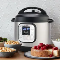 Instant Pot Duo V5 7-in-1 Pressure Cooker - 8QT