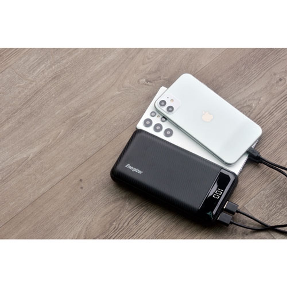 Energizer 10000 mAh USB-A/USB-C Power Bank - Black