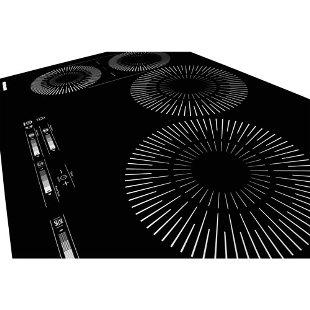 Surface de cuisson à induction de 30 po à 4 éléments de Frigidaire (FCCI3027AB) - Noir
