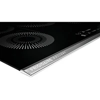 Surface de cuisson à induction de 30 po à 4 éléments Gallery de Frigidaire (GCCI3067AB) - Noir