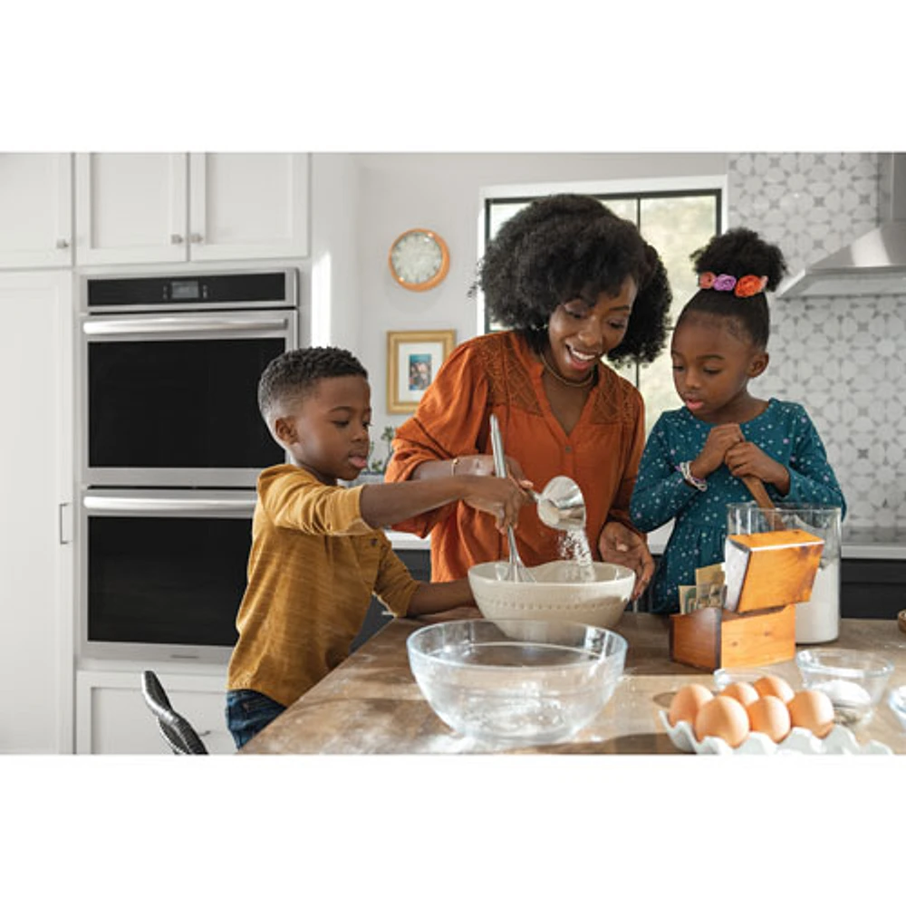 Frigidaire Gallery 36" 5-Element Induction Cooktop (GCCI3667AB) - Black