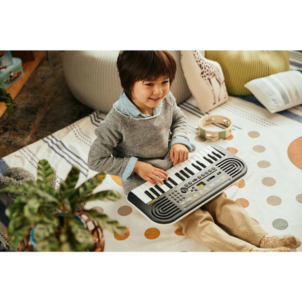 Casio SA-51 32-Key Electric Keyboard