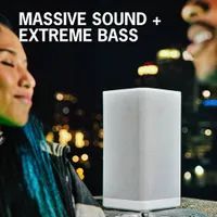 Haut-parleur de fête sans fil Bluetooth à l'épreuve des éclaboussures HYPERBOOM d'Ultimate Ears - Blanc