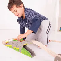 Bigjigs Toys Bronto Train Riser