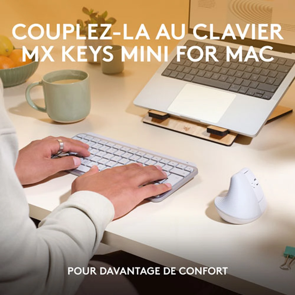 Souris sans fil ergonomique de 4000 ppp Lift de Logitech pour Mac - Blanc cassé