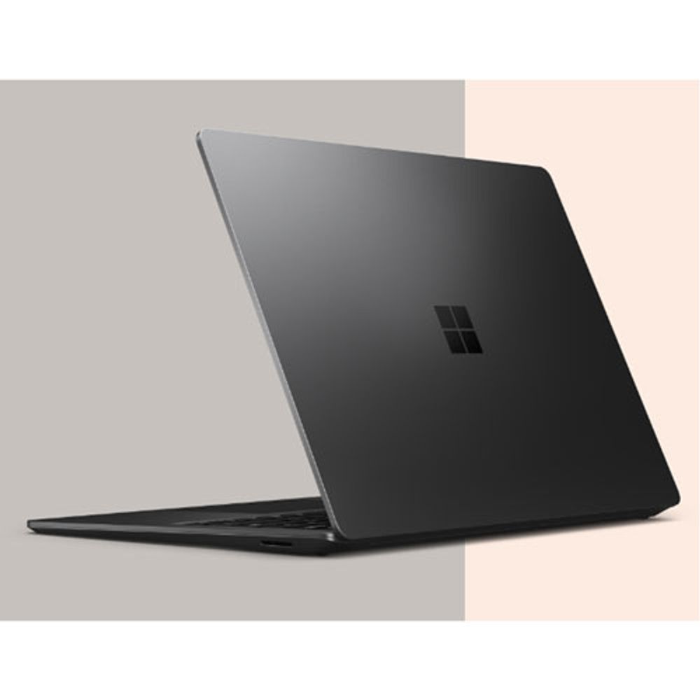 Microsoft Surface Laptop 5 Touchscreen 15" - Black (Intel Evo i7-1255U/512GB SSD/16GB RAM/Windows 11) - En