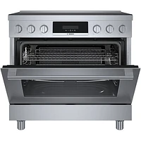 Cuisinière à induction à convection véritable 5 éléments 36 po série 800 po de Bosch (HIS8655C) - Inox