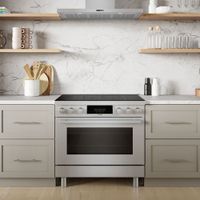 Bosch 800 Series 36" True Convection 5-Element Induction Range (HIS8655C) - Stainless Steel