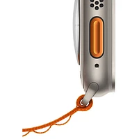 Apple Watch Ultra (GPS + Cellular) avec boîtier de 49 mm en titane et bracelet alpin orange de TELUS - Moyen - Financement mensuel