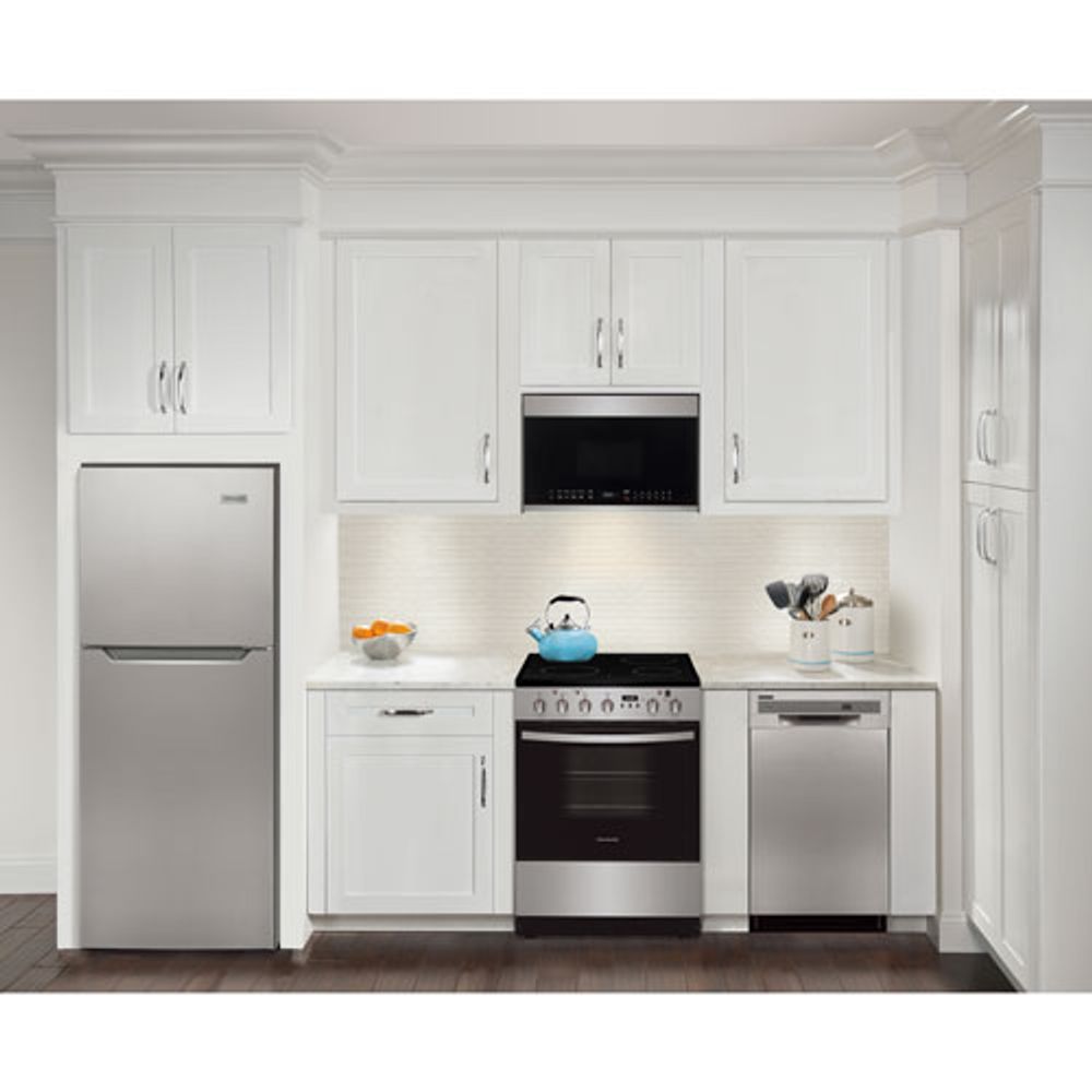 Frigidaire 24" 1.9 Cu. Ft. 4-Element Freestanding Electric Range (FCFE242CAS) - Stainless Steel