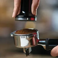 Remis à neuf (Bon état) - Machine à expresso manuelle Barista Express de Breville - Acier inoxydable brossé - Reconditionné par Breville