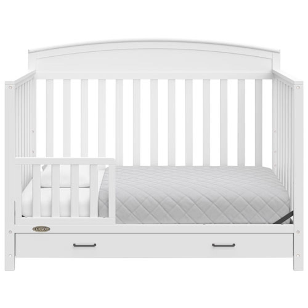 Graco Benton 5-in-1 Convertible Crib with Drawer