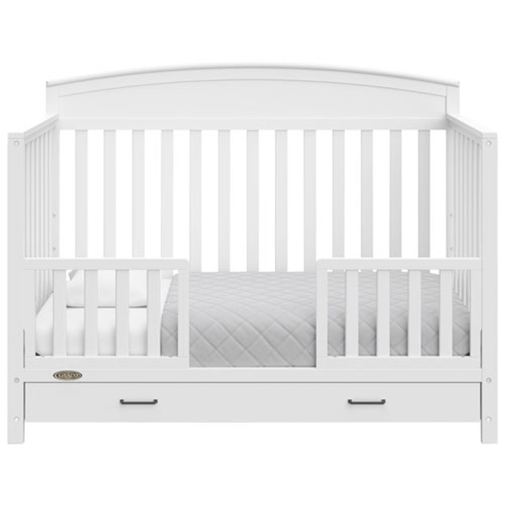 Graco Benton 5-in-1 Convertible Crib with Drawer