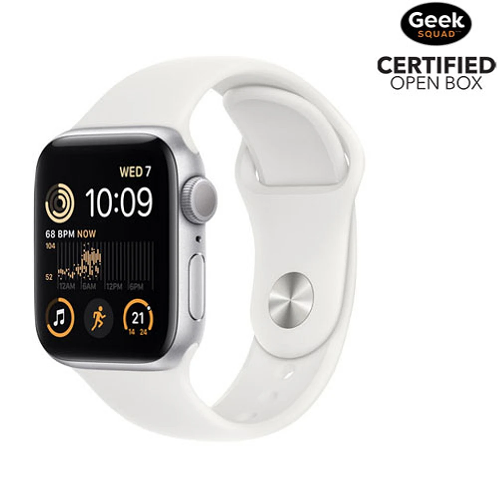 Boîte ouverte - Apple Watch SE (GPS) de 40 mm avec boîtier en aluminium argenté et bracelet sport blanc (2022)