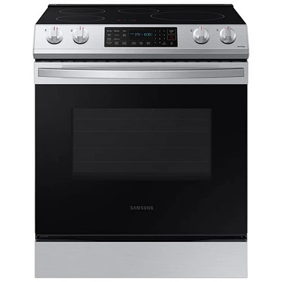 Boîte ouverte - Cuisinière à induction encastrable 6,3 pi³ 30 po de Samsung (NE63B8411SS/AC) - Acier inoxydable - Parfait état