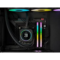 Mémoire d'ordinateur de bureau DDR5 5200 MHz 32 Go (2 x 16 Go) Vengeance de Corsair pour carte mère d'Intel (CMH32GX5M2B5200C40)