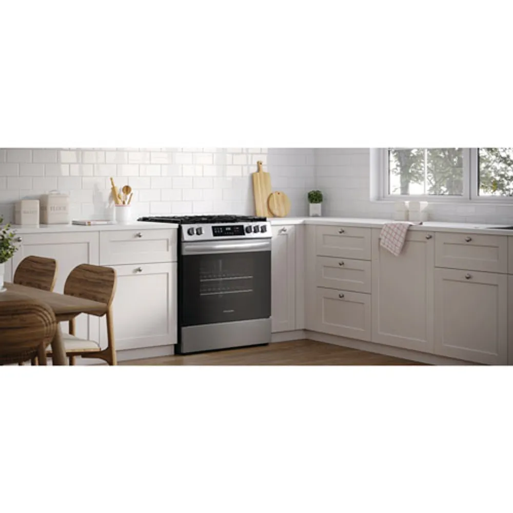 Cuisinière à gaz autonome à 5 brûleurs 5,1 pi³ 30 po de Frigidaire (FCFG3062AS) - Acier inoxydable