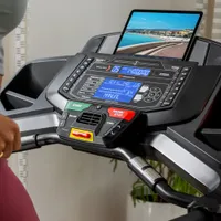 Tapis roulant BXT8J de Bowflex - Abonnement gratuit de 2 mois à JRNY*