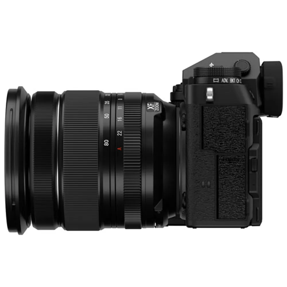 Appareil photo sans miroir X-T5 de Fujifilm à objectif XF 16-80 mm f/4 R OIS WR