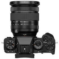 Appareil photo sans miroir X-T5 de Fujifilm à objectif XF 16-80 mm f/4 R OIS WR