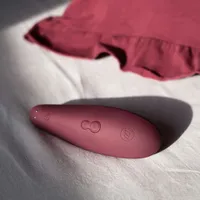 Womanizer Classic 2 Pleasure Air Stimulator