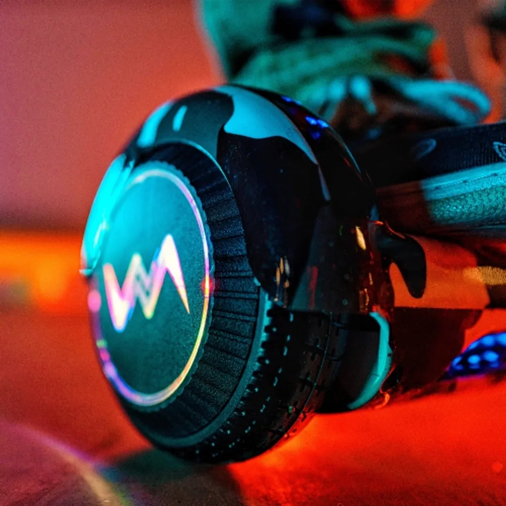 WEELMOTION CAMO Hoverboard with Music Speaker and LED Front Lights