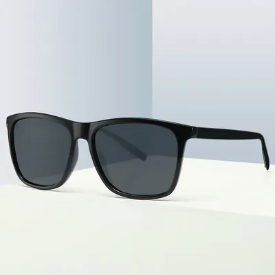 Unisex Lightweight Frame UV400 Protection Classic Square Polarized Sun Glasses
