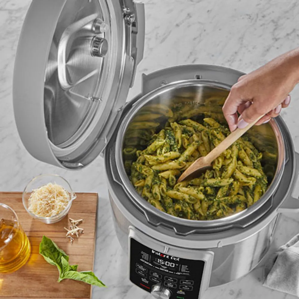  Instant Pot Duo Plus 9-in-1 Electric Pressure Cooker