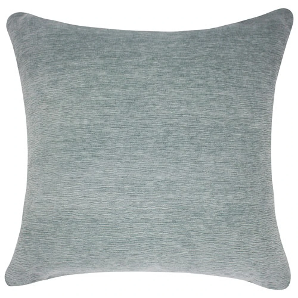 Millano Collection McCoy 18" Luxury Decorative Pillow Cushion