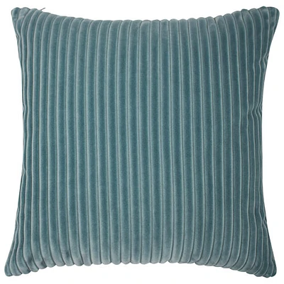 Millano Collection Postrio 18" Luxury Decorative Pillow Cushion - Shadow