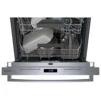 Bosch 800 Series 24" 42dB Built-In Dishwasher with Stainless Steel Tub & Third Rack (SHX78B75UC) - Stainless Steel