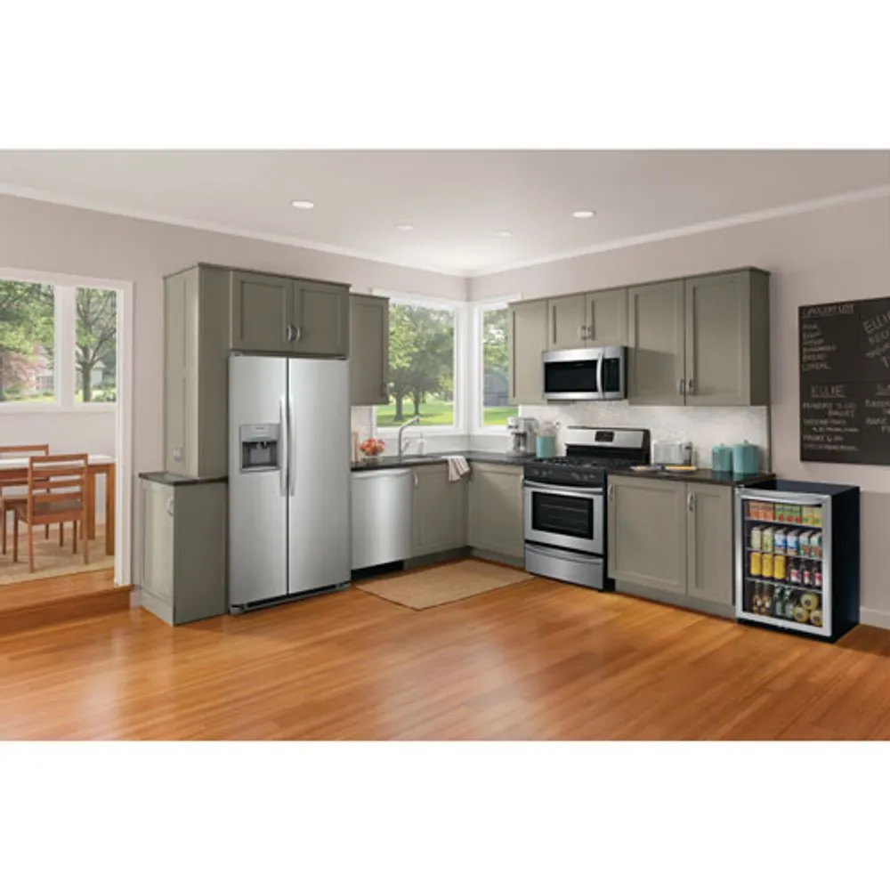 Frigidaire 138-Can Freestanding Beverage Centre (FRYB4623AS) - Stainless Steel