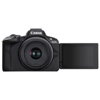 Appareil photo sans miroir EOS R50 de Canon avec objectif RF-S 18-45 mm IS STM