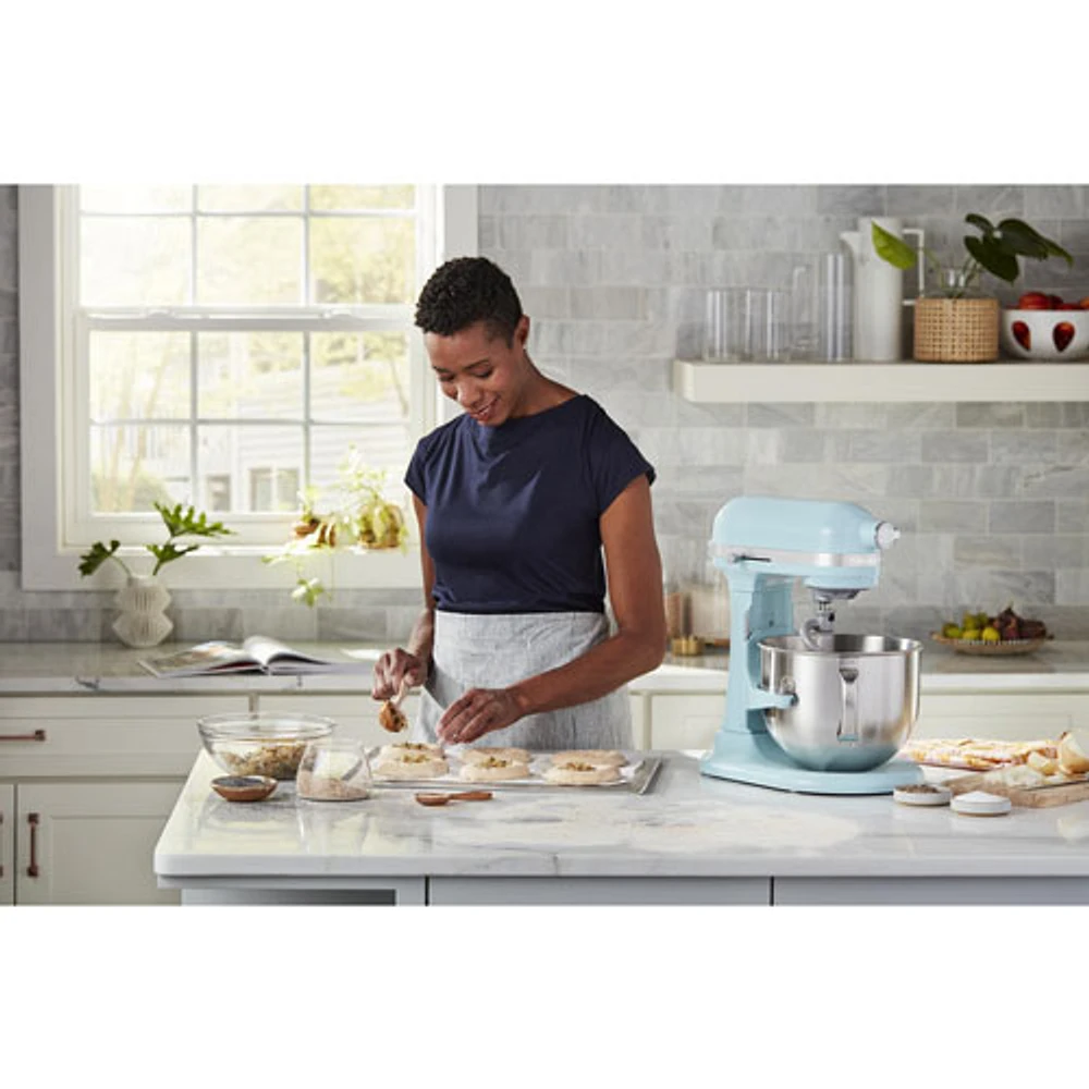 KitchenAid Professional Bowl-Lift Stand Mixer - 7Qt - 500-Watt - Mineral Water Blue
