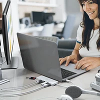 j5create USB-C Multi-Port Hub with Power Delivery Docking Station (JCD373)