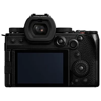 Appareil photo sans miroir plein cadre LUMIX DCS5M2X de Panasonic (boîtier seulement)