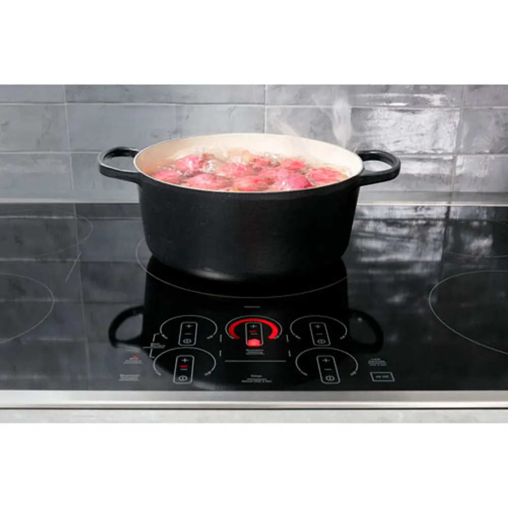 GE Profile 30" 4-Element Induction Cooktop (PHP7030DTBB) - Black