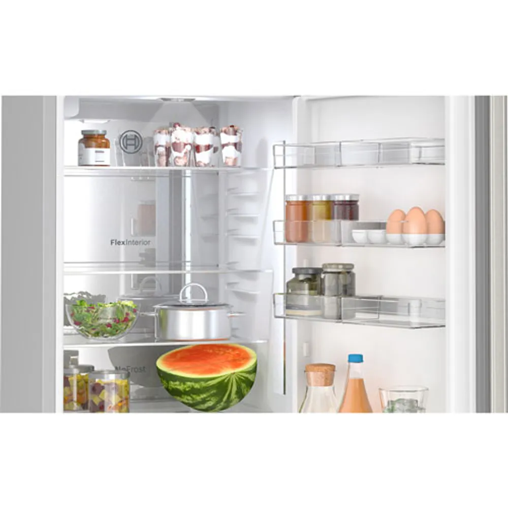 Bosch 25" 12.8 Cu. Ft. Bottom Freezer Refrigerator with Water Dispenser (B24CB80ESS) - Stainless Steel