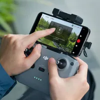 Quadricoptère Mini 2 SE de DJI avec télécommande - Gris