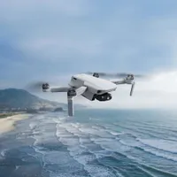 Ensemble Fly More avec quadricoptère Mini 2 SE de DJI et télécommande - Gris