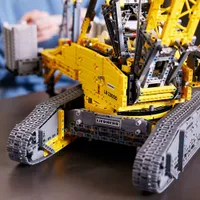 LEGO Technic: Liebherr Crawler Crane LR 13000 - 2883 Pieces (42146)