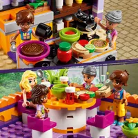 LEGO Friends: Heartlake City Community Kitchen - 695 Pieces (41747)