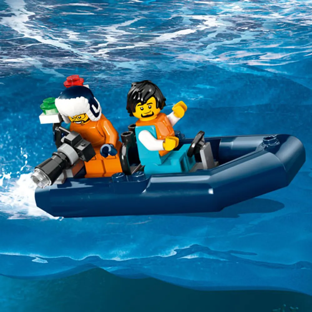 LEGO City: Arctic Explorer Ship - 815 Pieces (60368)