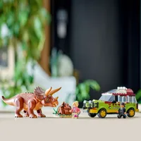 LEGO Jurassic Park: Triceratops Research - 281 Pieces (76959)