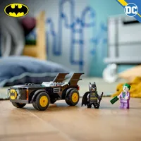 LEGO Super Heroes DC: Batmobile Pursuit: Batman vs. The Joker - 54 Pieces (76264)
