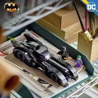 LEGO Super Heroes DC: Batmobile: Batman vs. The Joker Chase - 438 Pieces (76224)