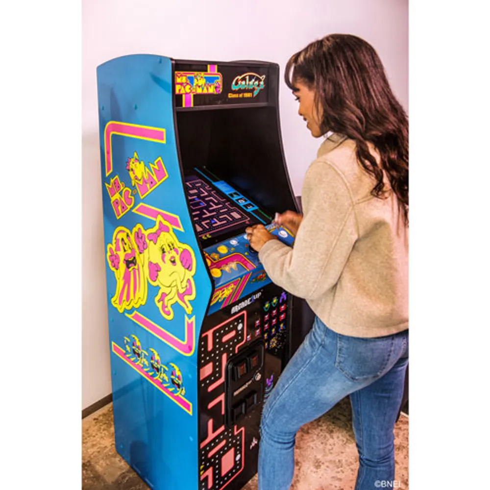 Ms. Pac-Man Arcade1Up Class of '81 Deluxe Arcade Machine