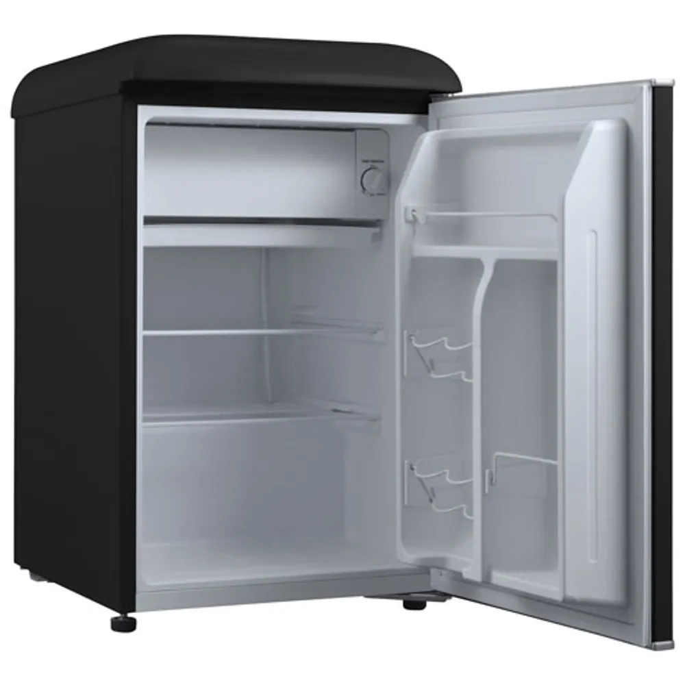 Galanz Retro 19" 2.5 Cu. Ft. Freestanding All-Fridge Refrigerator (GLR25MBKR10) - Vinyl Black